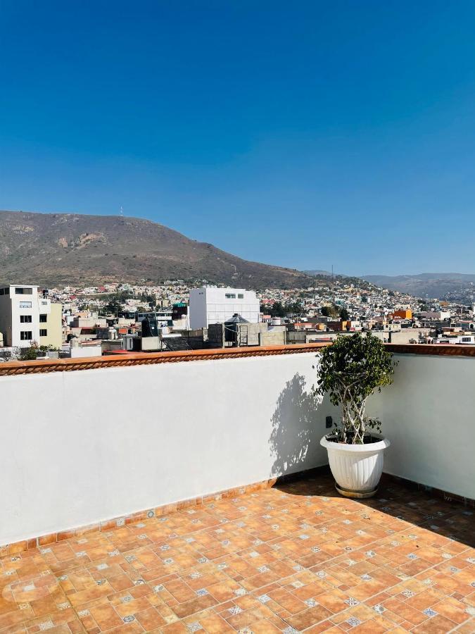 Hostal Makea Pachuca Zewnętrze zdjęcie
