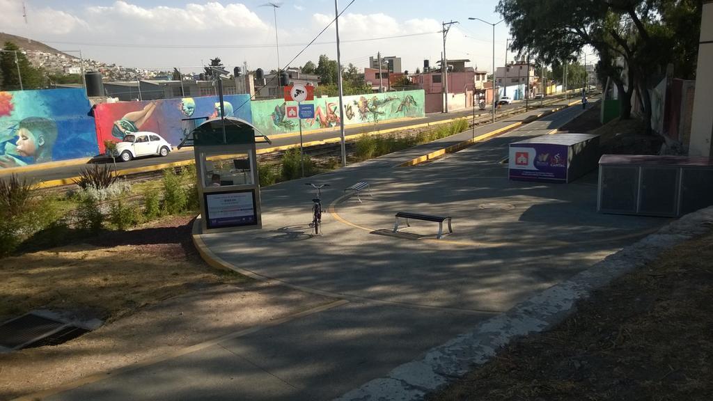 Hostal Makea Pachuca Zewnętrze zdjęcie