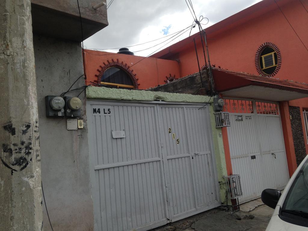 Hostal Makea Pachuca Zewnętrze zdjęcie