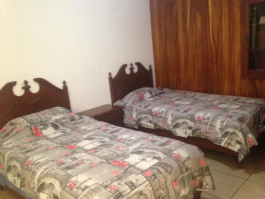 Hostal Makea Pachuca Zewnętrze zdjęcie