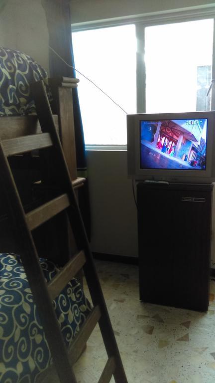 Hostal Makea Pachuca Zewnętrze zdjęcie