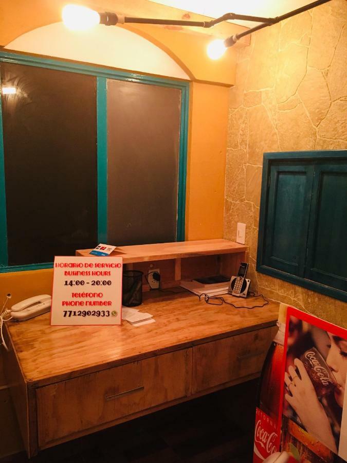 Hostal Makea Pachuca Zewnętrze zdjęcie